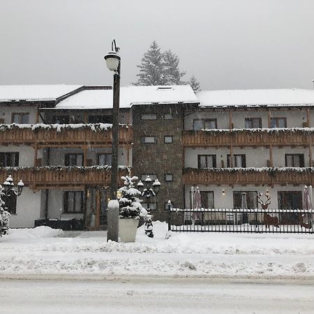 Olympic Regina Hotel Pinzolo Esterno foto