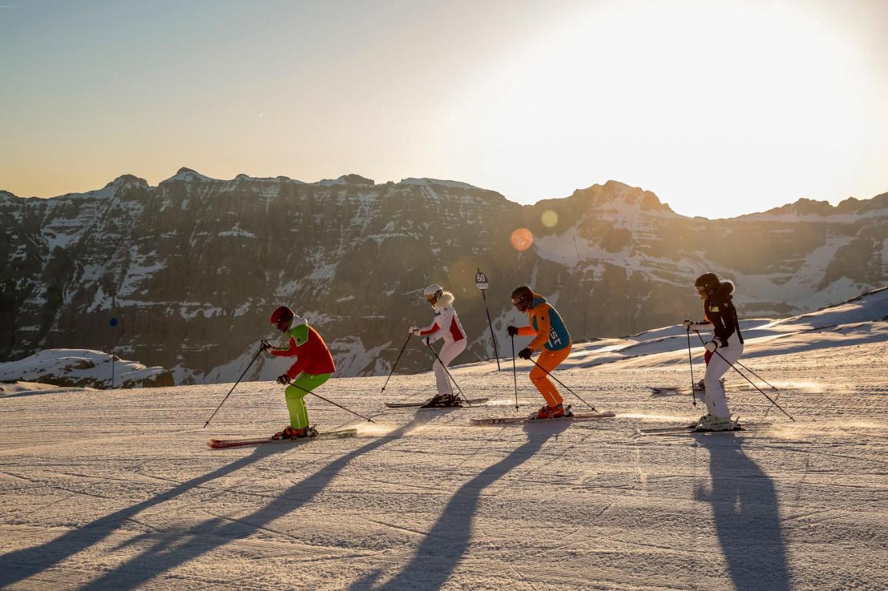 Olympic Regina Hotel Pinzolo Esterno foto