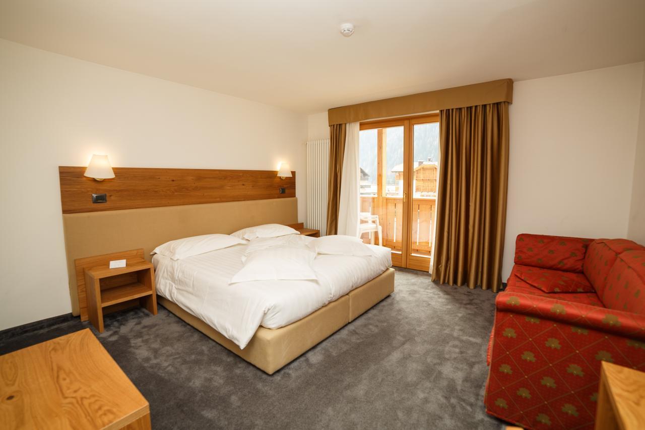 Olympic Regina Hotel Pinzolo Esterno foto